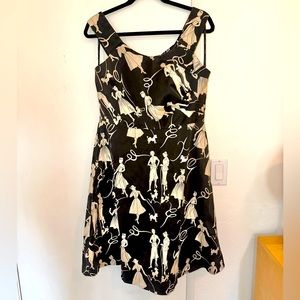 BELIEVE Dog Walker Swing Dress Size 12